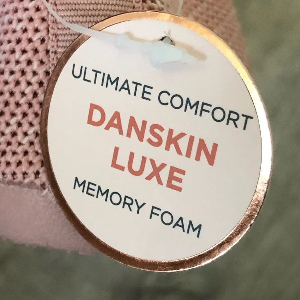 Danskin Luxe Rejuvenate. Memory foam shoes. Size 10 - Picture 9 of 12